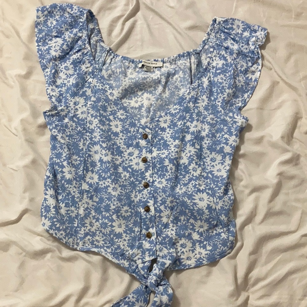 NWOT American Eagle shirt!